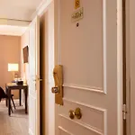 Madeleine Plaza Hotel 4*