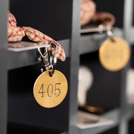 ホテル Madeleine Plaza