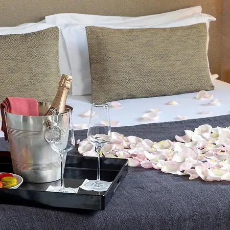 Madeleine Plaza Παρίσι