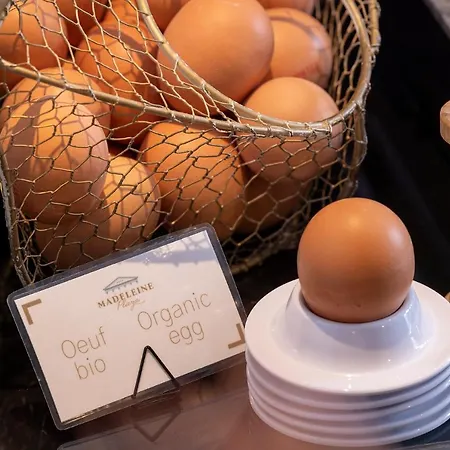 Ξενοδοχείο Madeleine Plaza 4*