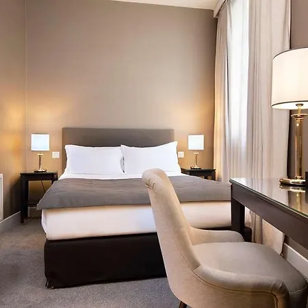 Madeleine Plaza Παρίσι