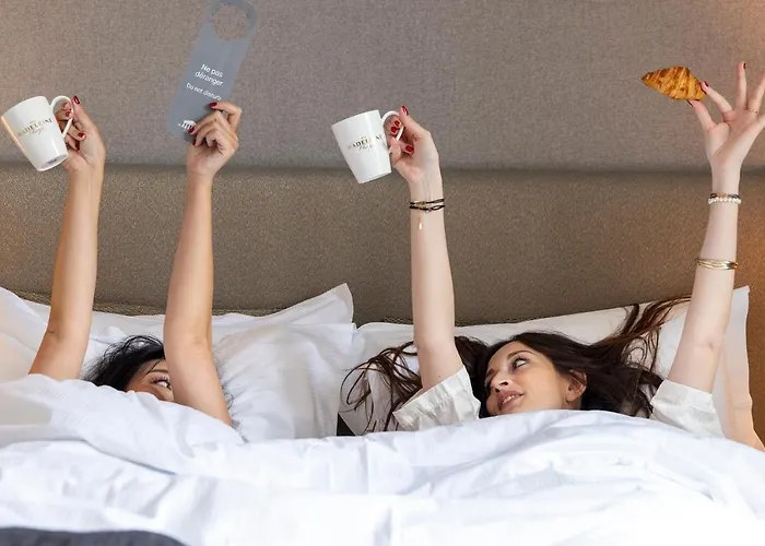 Hotel Madeleine Plaza