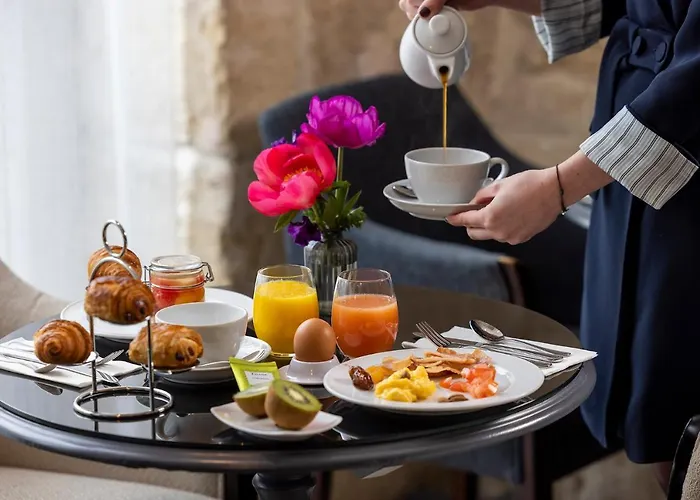 Madeleine Plaza Hotel