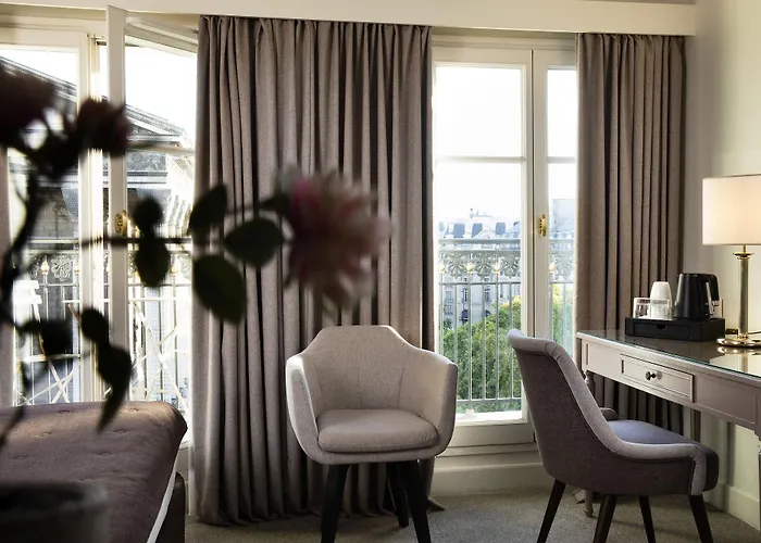 Otel Madeleine Plaza 4*