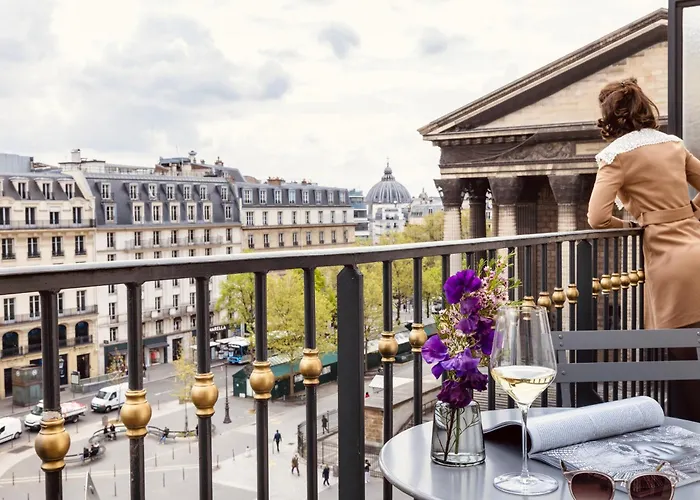 Madeleine Plaza Hotel